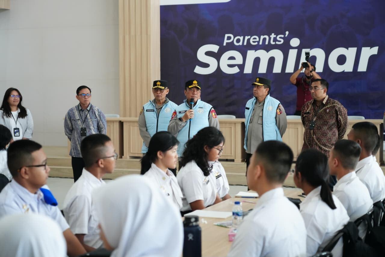 Wakapolri Komjen Pol. Prof. Dr. Dedi Prasetyo, S.H., M.Hum., M.Si., M.M.