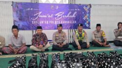 Jumat Berkah, Kasatlantas Polres Bangkalan Wujudkan Kepedulian Sosial Kepada Masyarakat