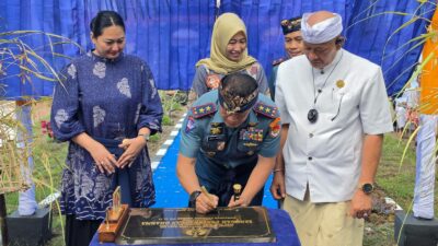 Komandan Kodaeral XI, Laksamana Muda TNI Joko Andriyanto, S.T., M.Tr.Hanla., M.A.P., meresmikan Sanggar Penyawangan Dharma