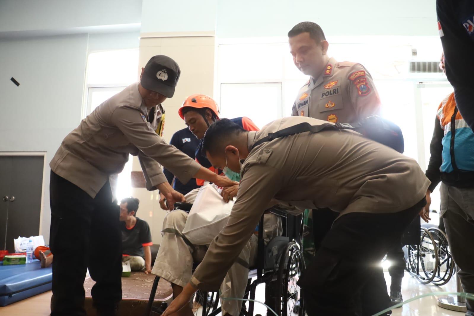 Kapolres Pelabuhan Tanjung Perak AKBP Irwan Kurniawan