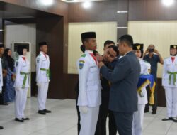 Wali Kota Langsa Kukuhkan 22 Paskibraka Tahun 2026, Tekankan Disiplin dan Semangat Kebangsaan