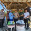 Polres Tanjung Perak Salurkan Bantuan Obat, Bibit dan Pupuk untuk Perkuat Ketahanan Pangan di Kenjeran