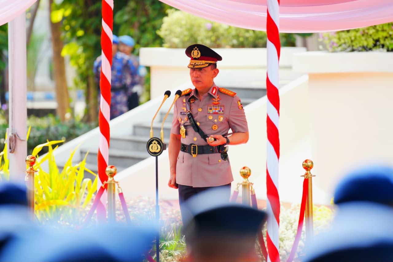 Kapolri Jenderal Polisi Drs. Listyo Sigit Prabowo, M.Si.,