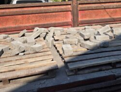 Krisis Kontrak Payung: Proyek Publik Surabaya Terancam Mangkrak Akibat Pabrikan Paving Kehabisan Stok