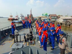 Polri Perkuat Operasi SAR KM Virgo Transport 8, Tiga Kapal Polisi Diberangkatkan