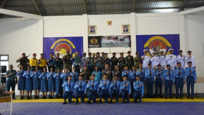 Panda Kodaeral XI melaksanakan Kampanye Werving TNI Angkatan Laut dengan melibatkan para siswa Sekolah Semi Militer SMA Negeri 2 Merauke