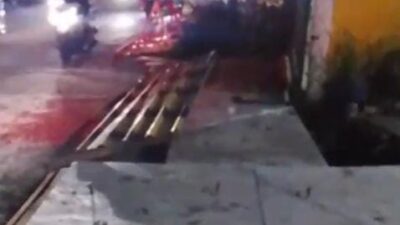 Proyek Miliaran Jalan Raya Kendung Minim K3 Malam Mencekam
