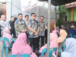 Wali Kota Langsa Tinjau Langsung Proses Penyaluran Jadup dan Sapa Warga di Lokasi