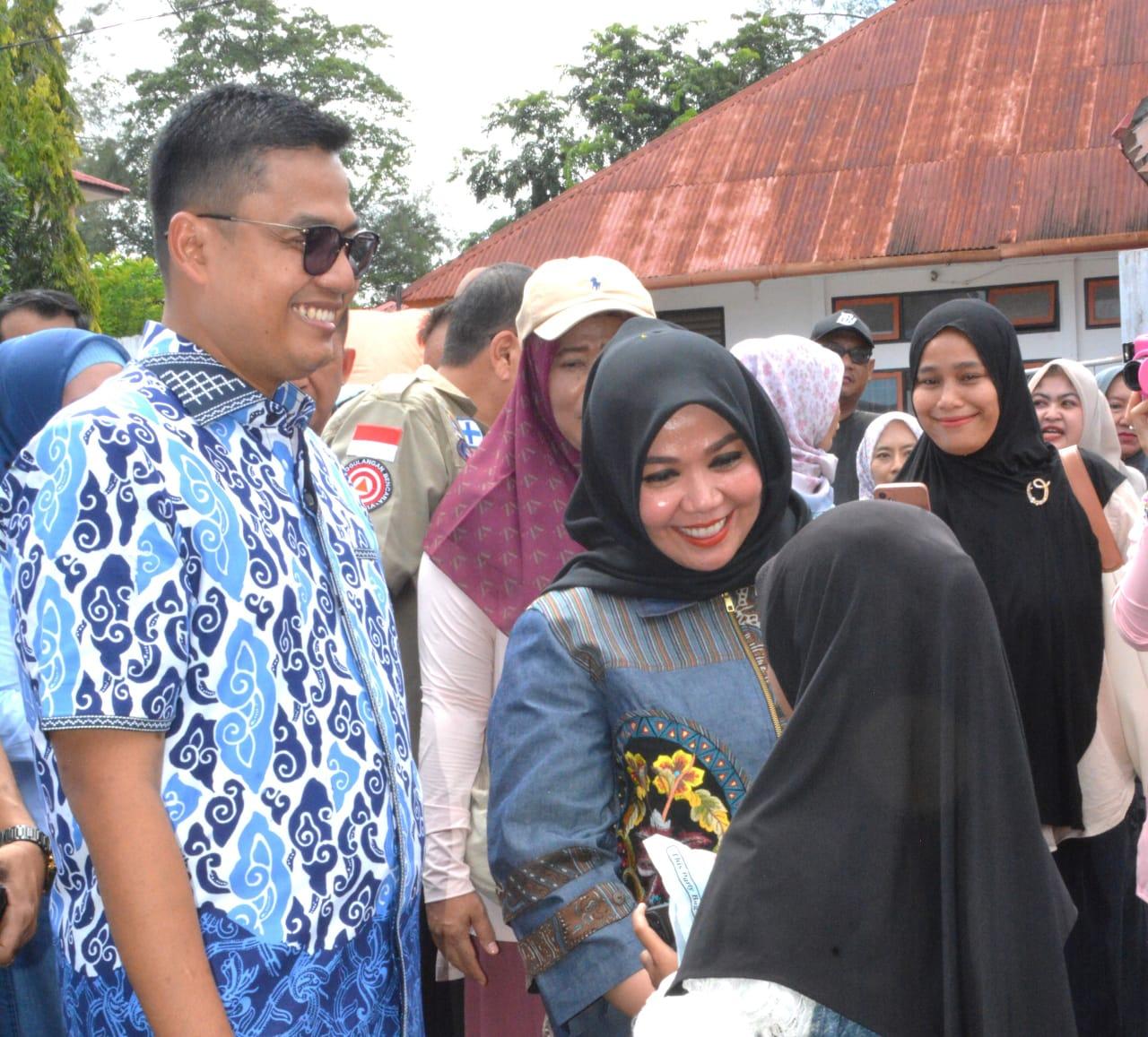 Direktur Perlindungan Sosial Korban Bencana Alam (PSKBA) Kemensos RI, Masriani Mansyur, SE, MM, dan diterima langsung oleh Wali Kota Langsa Jeffry Sentana S. Putra, SE,