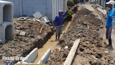 Proyek Pokmas GAT dibalik megaproyek ini, aspek Keselamatan dan Kesehatan Kerja (K3) tampak sengaja "diparkir" di pinggir jalan