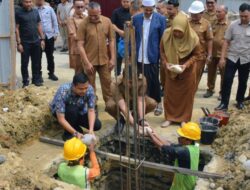 Wali Kota, Wakil Wali Kota dan Sekda Langsa Letakkan Batu Pertama Pembangunan Masjid Asy-Syakirin