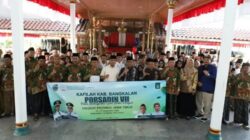Bupati Bangkalan Lepas Kafilah PORSADIN VII Jatim, Bawa Semangat Harumkan Nama Daerah