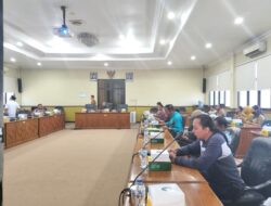 Soal Notulen Hearing dan Surat ke Gubernur Belum Diserahkan, Kades Karangbong Ancam Blokade Jalan Surowongso
