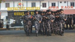 Tempuh Medan Latihan dengan Perlengkapan Tempur, Prajurit Kodaeral XI Uji Ketahanan Fisik dan Mental