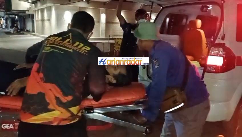 Proyek U-Ditch Bratang Binangun Makan Korban Pihak Keluarga Tuntut Tanggung Jawab Penuh Kontraktor Atas Cedera Retak Tulang