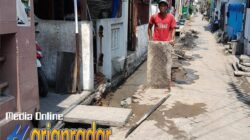 Proyek Pokmas Flamboyan pembangunan saluran air u-ditch di Jl. Petemon Kali II, Kelurahan Petemon, Surabaya