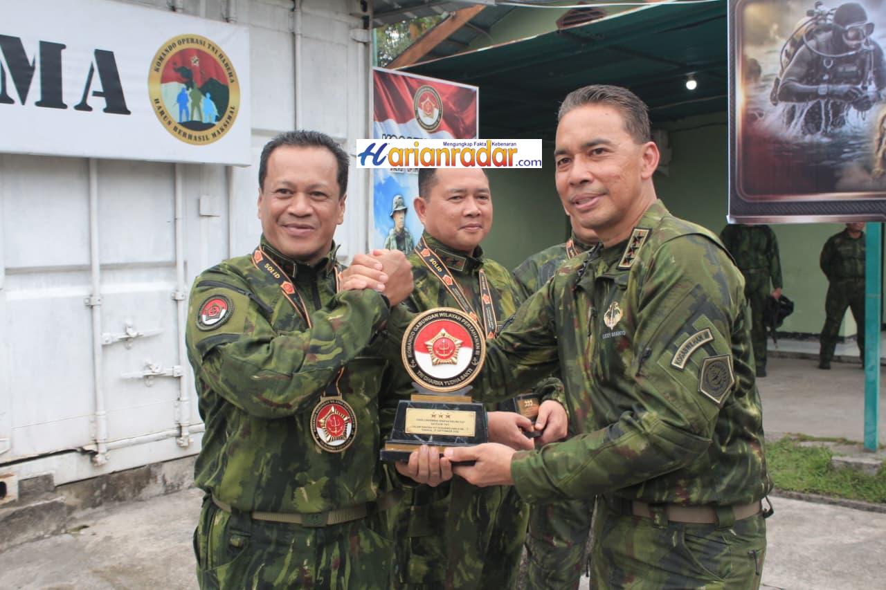 Komandan Komando Daerah TNI Angkatan Laut (Dankodaeral) XI, Laksamana Muda TNI Joko Andriyanto, S.T., M.Tr.Hanla., M.A.P., mengikuti Open Championship Menembak 2026