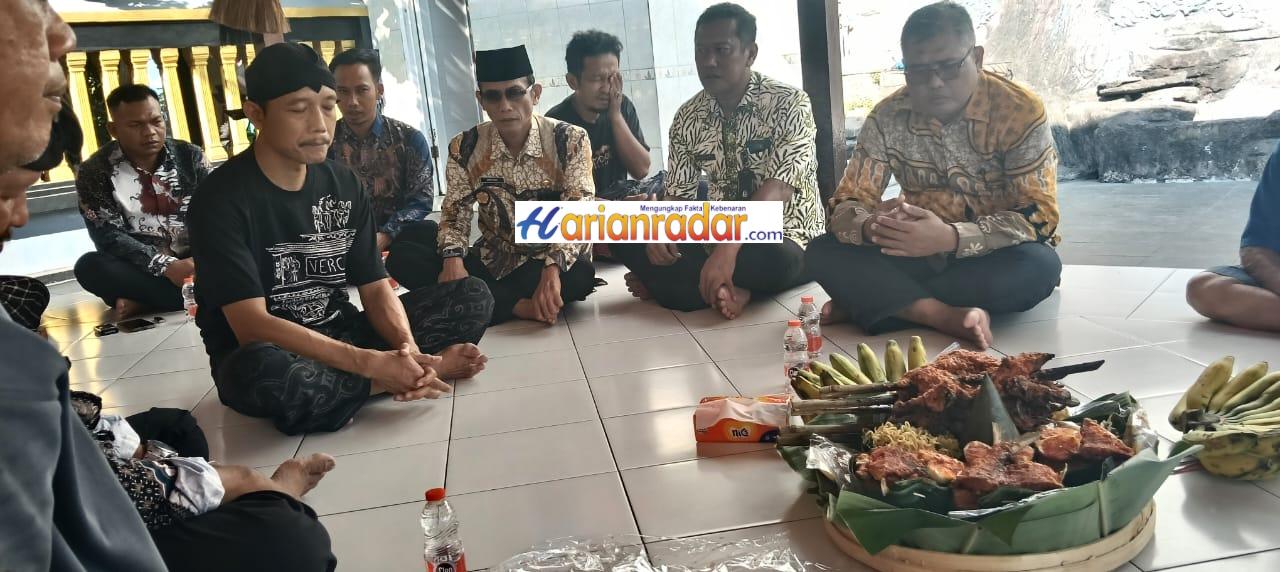 Jaga Kerukunan dan Warisan Leluhur, Pemdes Sidokepung Rutin Gelar Tasyakuran Malam Jumat Legi