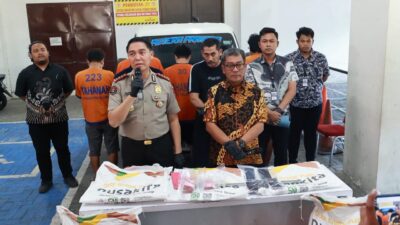 Kabid Humas Polda Jawa Timur Kombes Pol Jules Abraham Abast