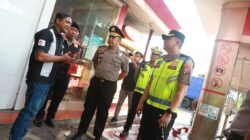 Kapolres Pelabuhan Tanjung Perak Pantau SPBU, Pastikan Stok BBM Aman