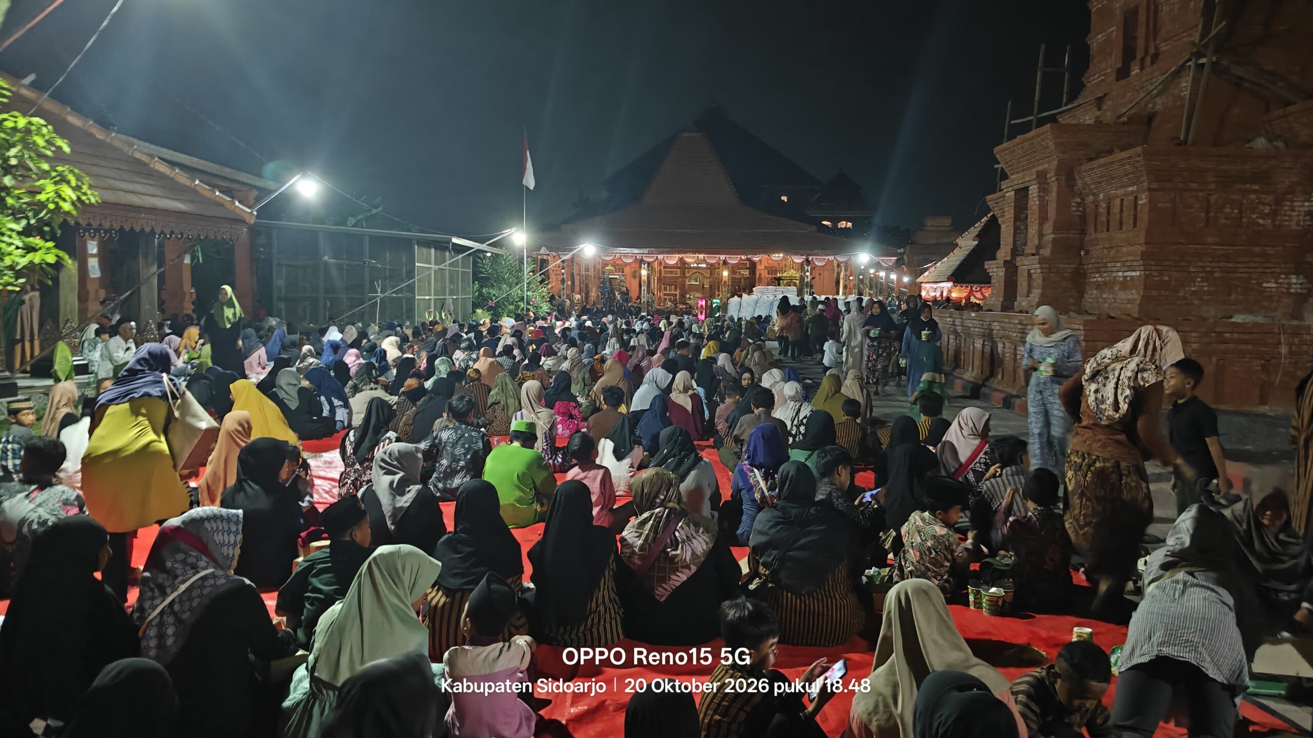 Sentuh Hati, Lantunan Sholawat 700 Anak Yatim Menggema di Kediaman Nyai Wali Ida Rofi