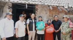 Bupati Subandi Salurkan Bantuan Perbaikan Dua Rumah dan Empat Kursi Roda