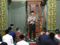 Subuh Keliling: Kapolres Tanjung Perak Ajak Warga Jaga Keamanan Lingkungan