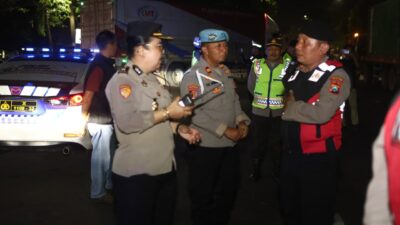Patroli skala besar yang dipimpin oleh Kabag Ren selaku Perwira Menengah Pengawas (Pamenwas), Kompol Francoise Helena .B Mantiri