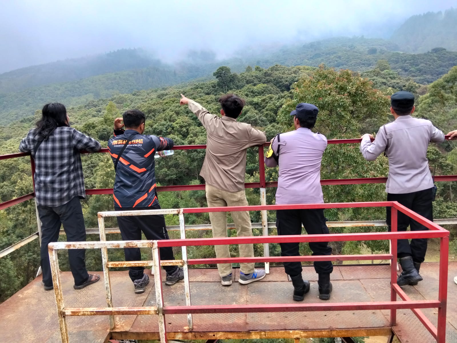 Sinergi Lintas Instansi dan Relawan Pantau Karhutla di Perbatasan Cemoro Sewu–Cemoro Kandang
