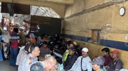 Cangkrukan Kamtibmas, Kapolres Pelabuhan Tanjung Perak Serap Aspirasi Pekerja Pasar Pabean