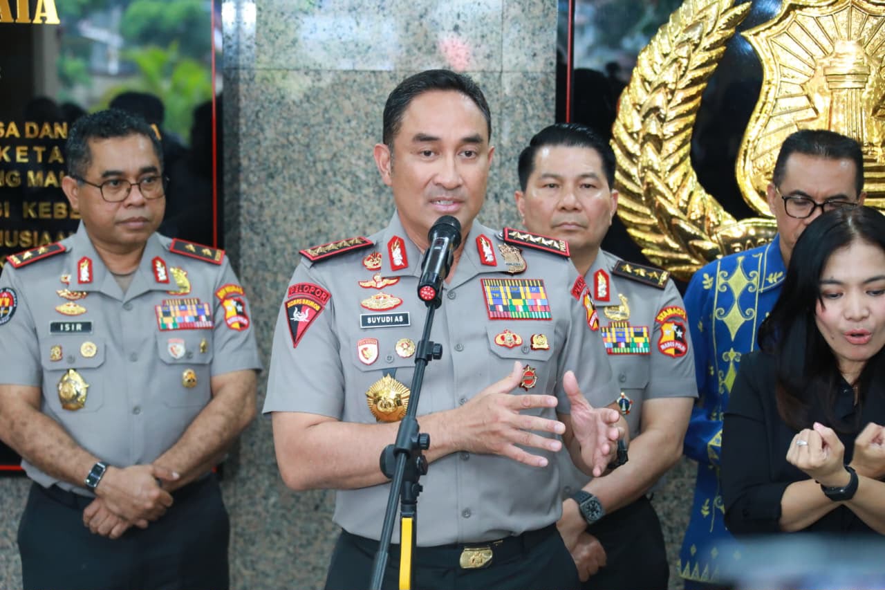 Kapolri Jenderal Polisi Dr. Sujudi Ario Seto, S.I.K., S.H., M.H.,