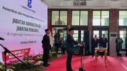 Gaya-gayaan Main Pungli, Oknum Lurah Surabaya Berakhir Tragis Jadi Staf Penjaga Buku