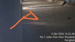 Skandal U-ditch Retak Pokmas Rangkah Ketika Publik Sikapi Dilempar Dari Camat Ke Lurah