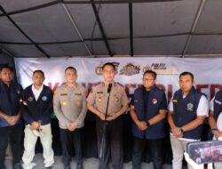 Polda Jatim dan Tim Gabungan Lakukan Penindakan dan Penegakan Hukum Narkoba di Jalan Kunti Surabaya